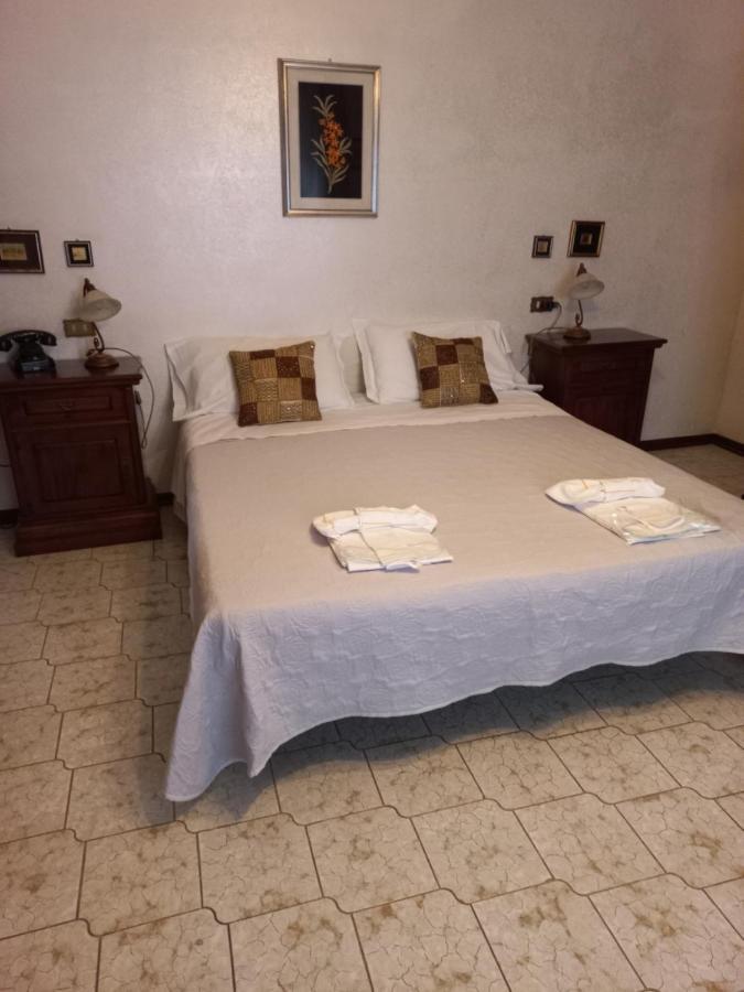 Casa Guerrino Bed & Breakfast LʼAquila Eksteriør bilde